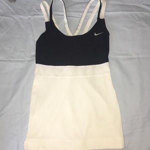 Nike Women Workout Top